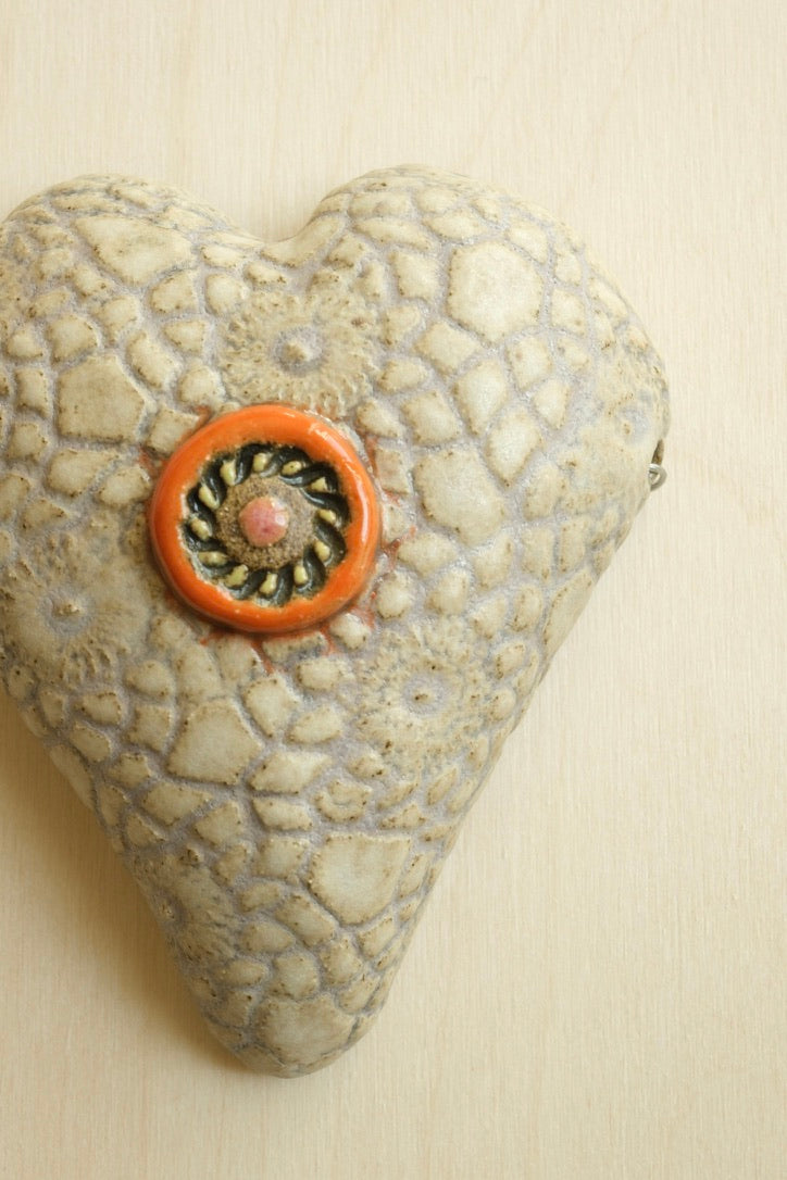 Vintage Itty Bitty Heart // Ophelia