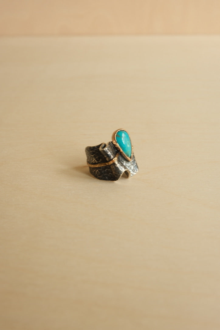 Tear Drop Turquoise Ring // Size 8