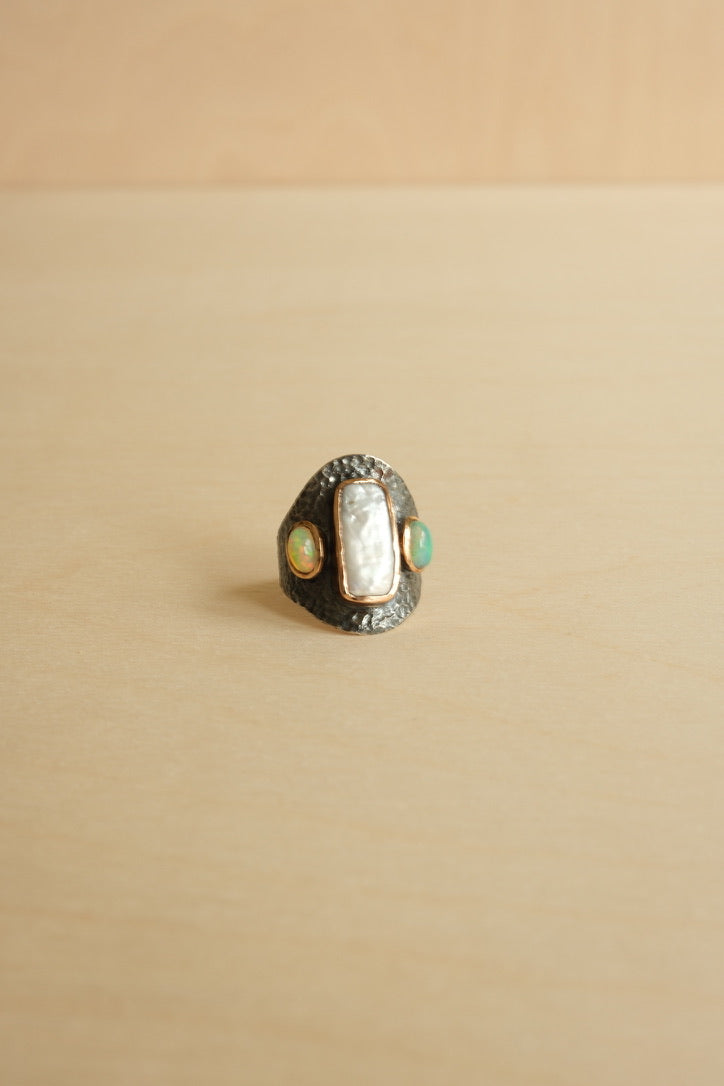 Rainbow Moonstone Ring // Size 8