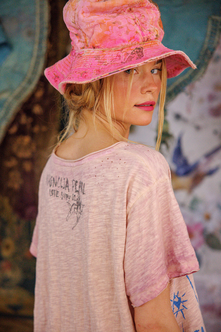 Top 2256 Purple Boba Graphics T OS