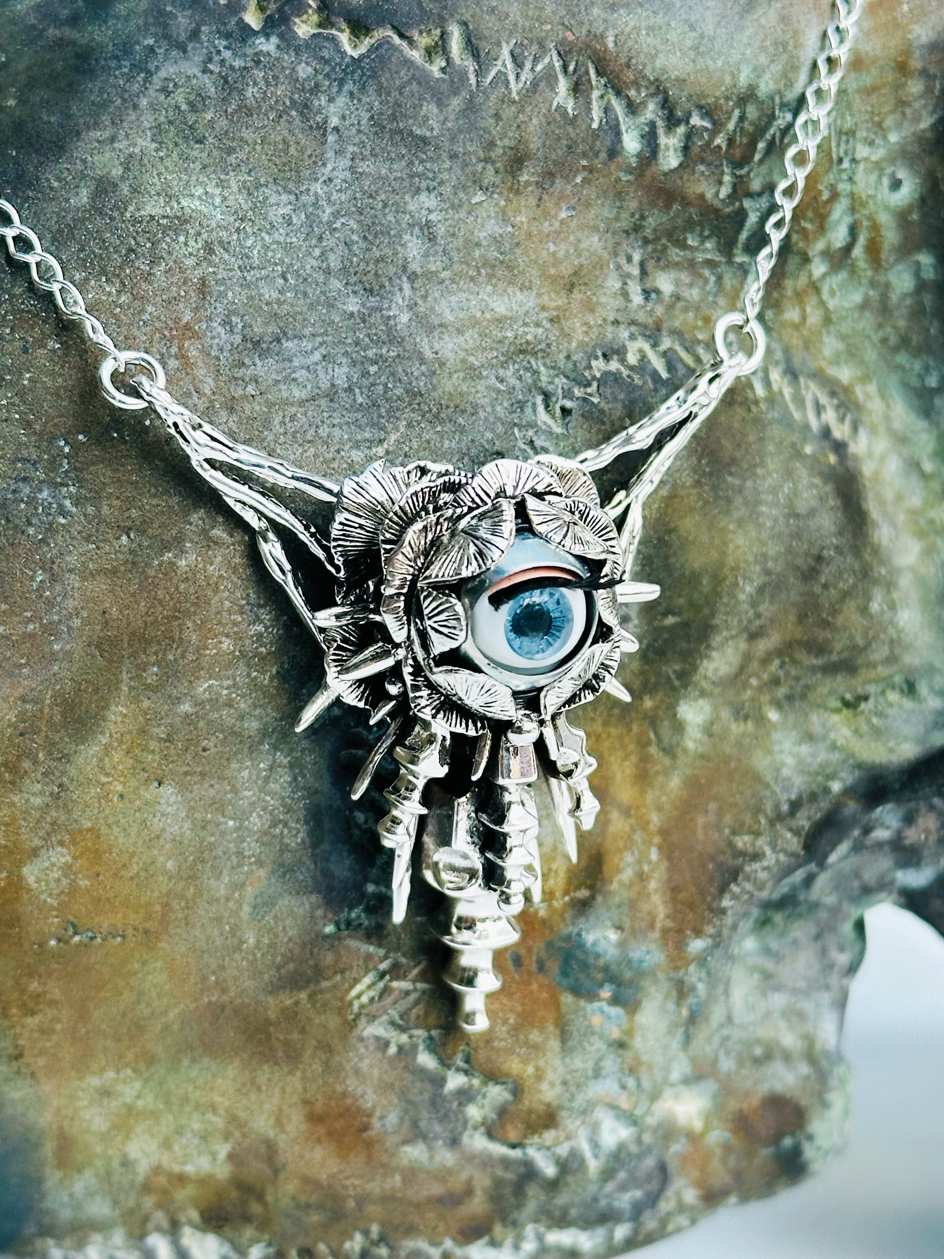 Growth Small Necklace // Blinker