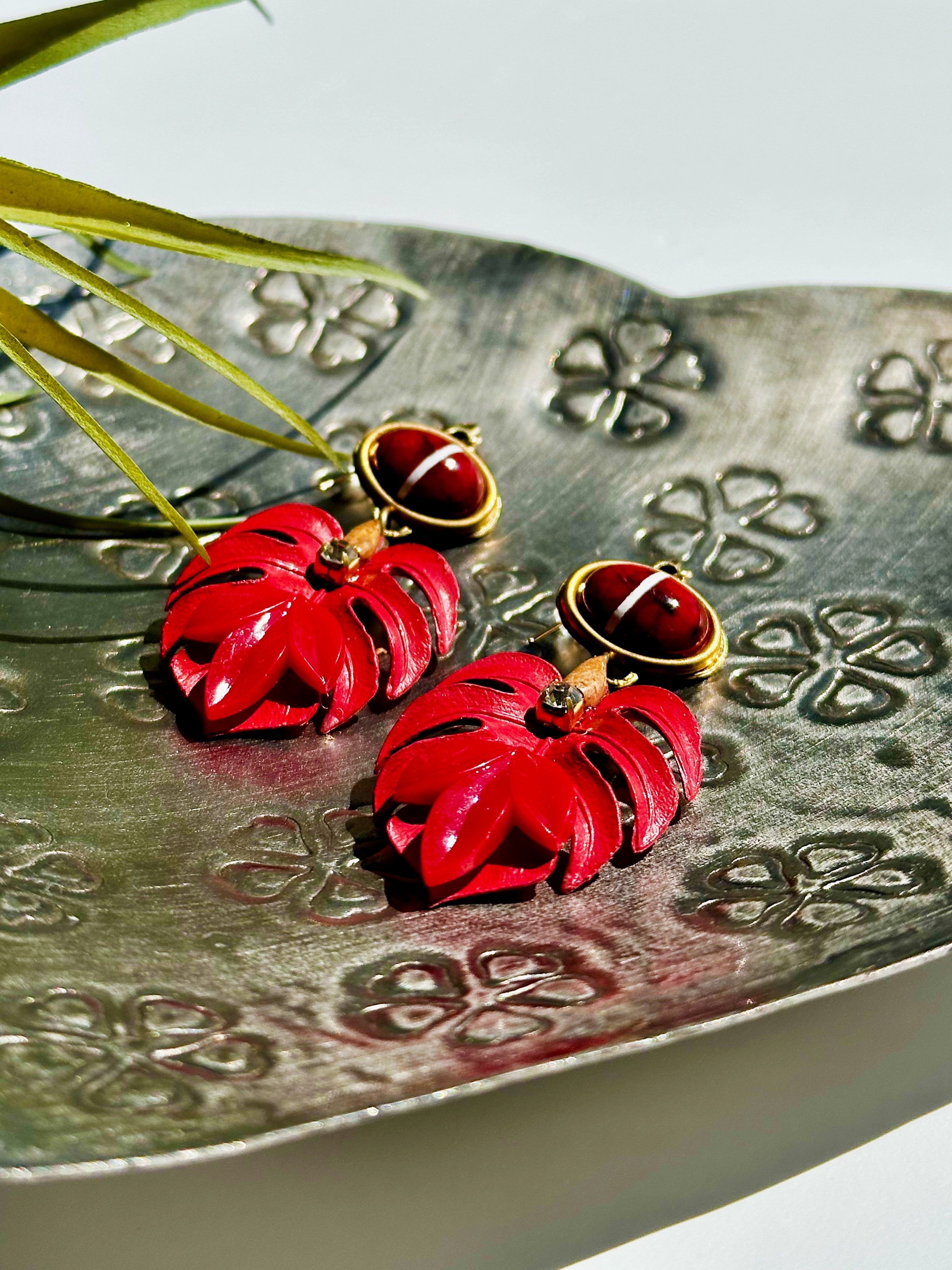 Under the Leaf Earring