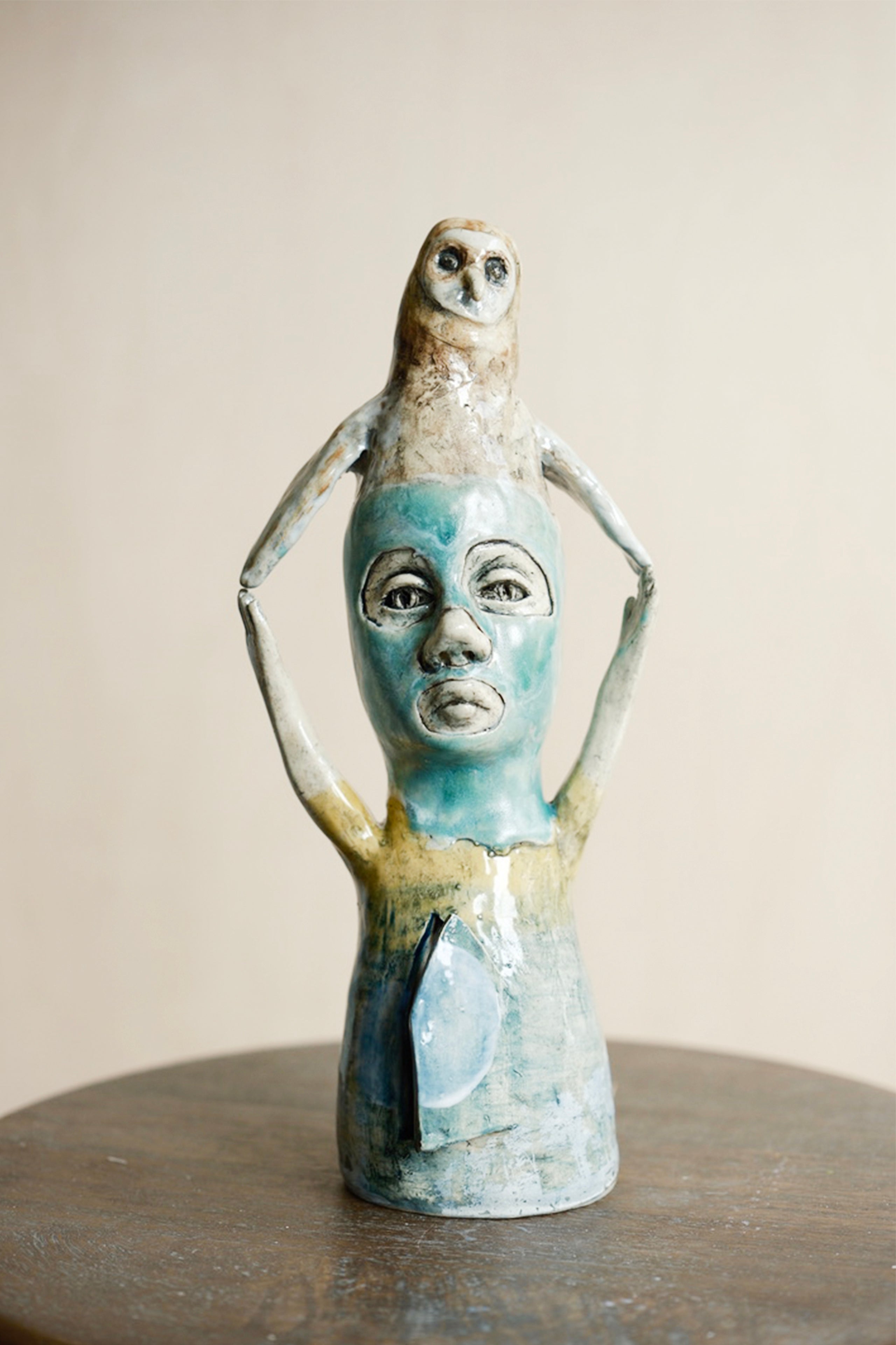 Owl sees beyond illusion and trusts his intuition