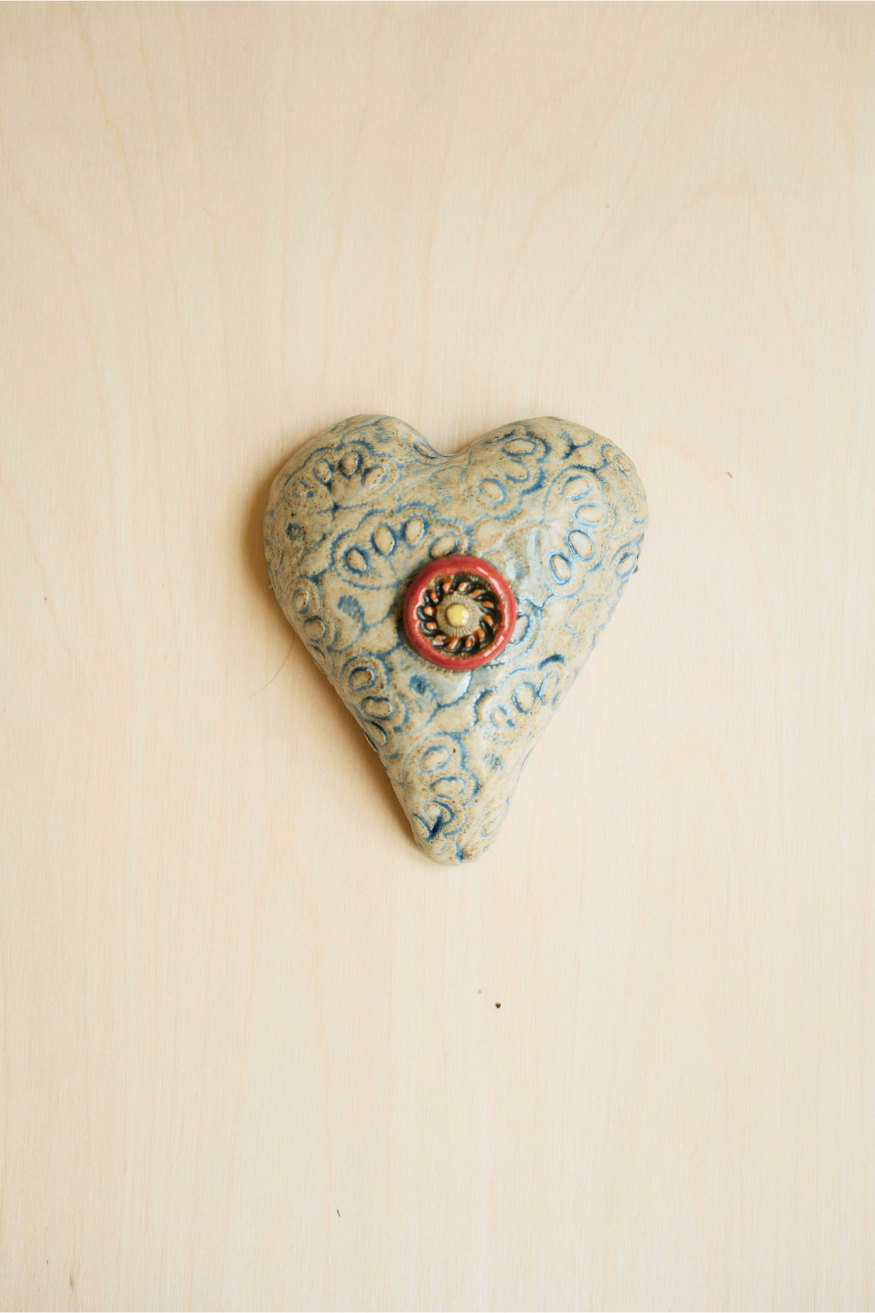Itty Bitty Heart // Tan & Red