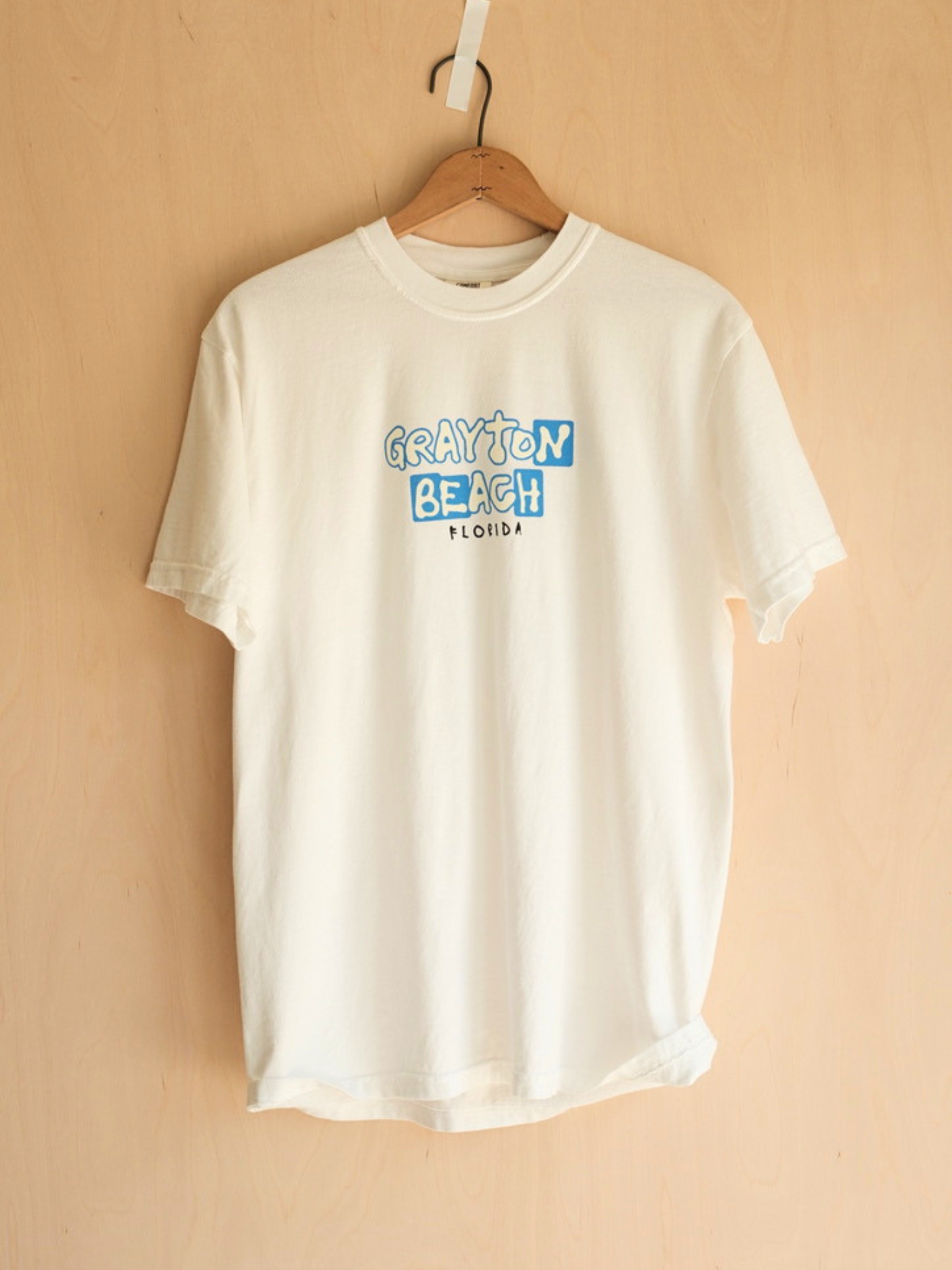 Nice Dogs Strange People T-shirt // Oddball