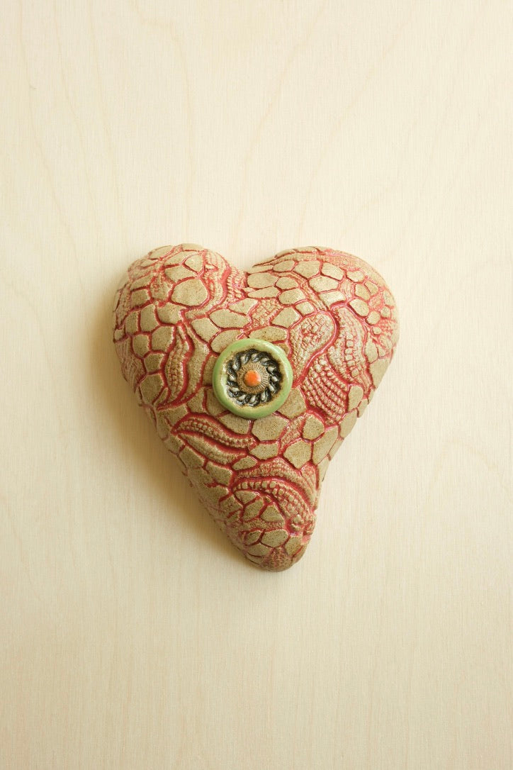 Vintage Itty Bitty Heart // Cordelia