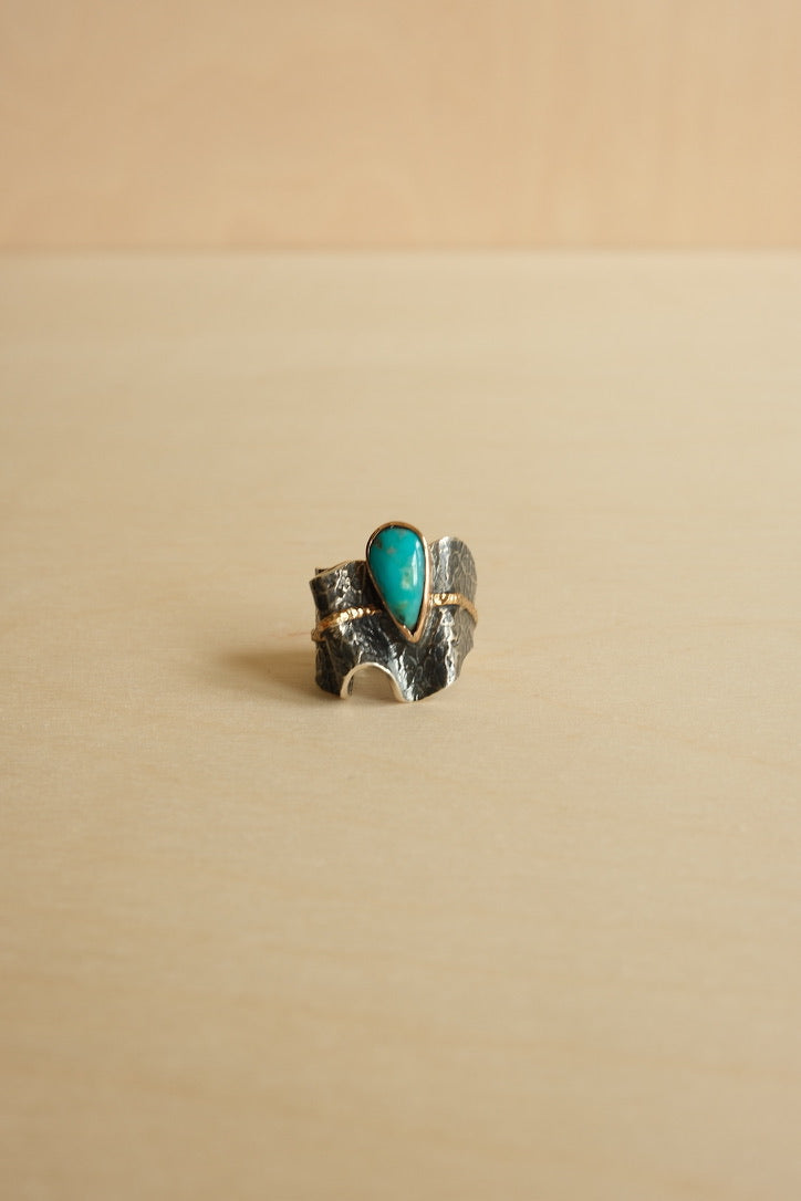 Tear Drop Turquoise Ring // Size 8