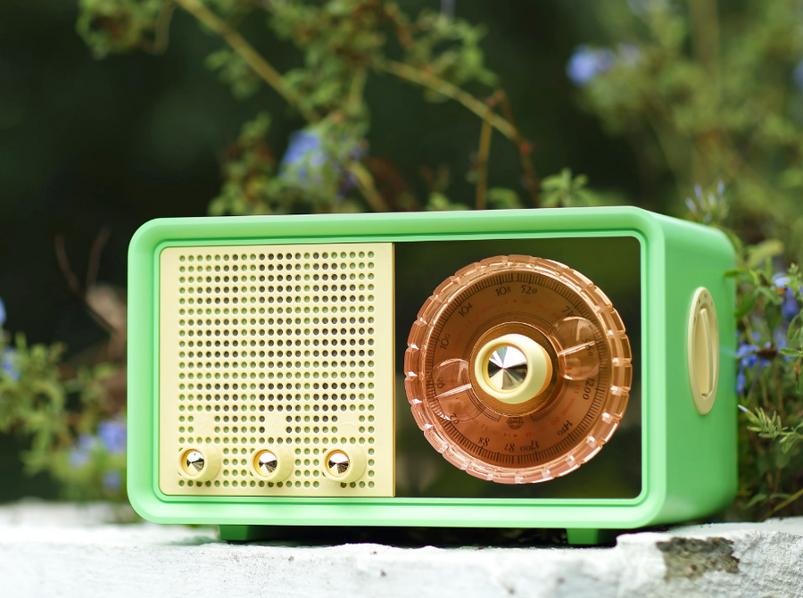 Muzen Original III AM/FM Radio & Bluetooth Speaker