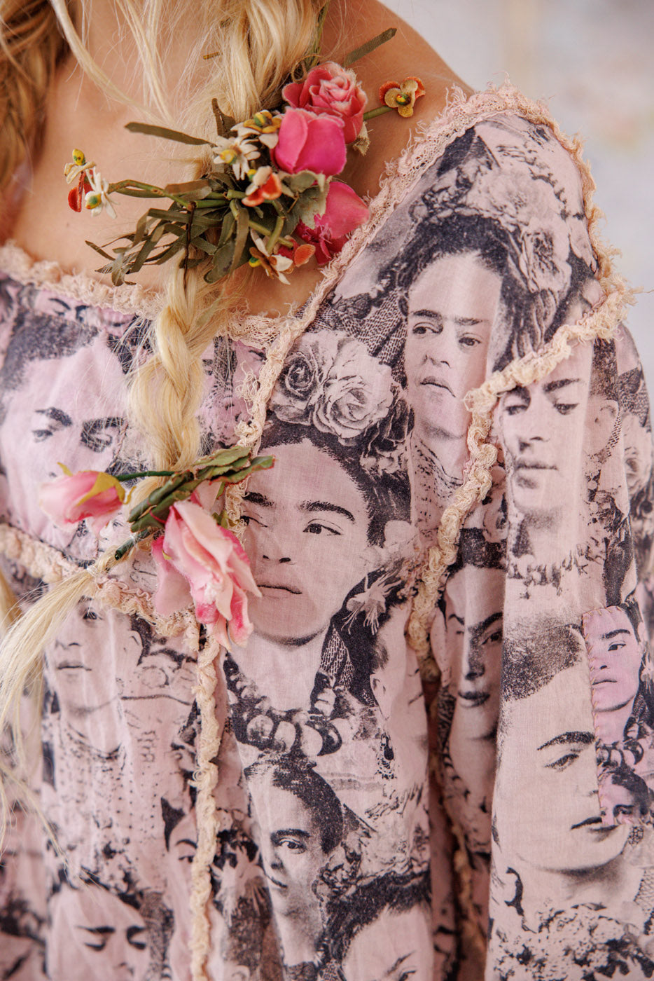 Dress 1337 Self Portrait Mural Frida Helenia O/S