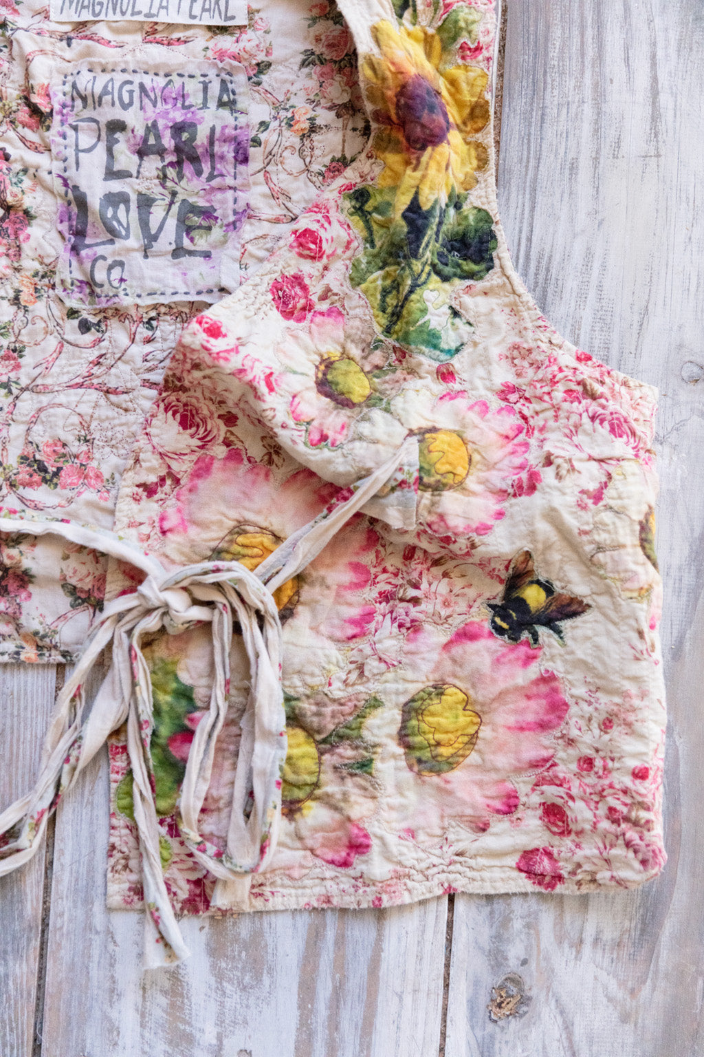 Vest 058 Ashbury Applique Nikha O/S