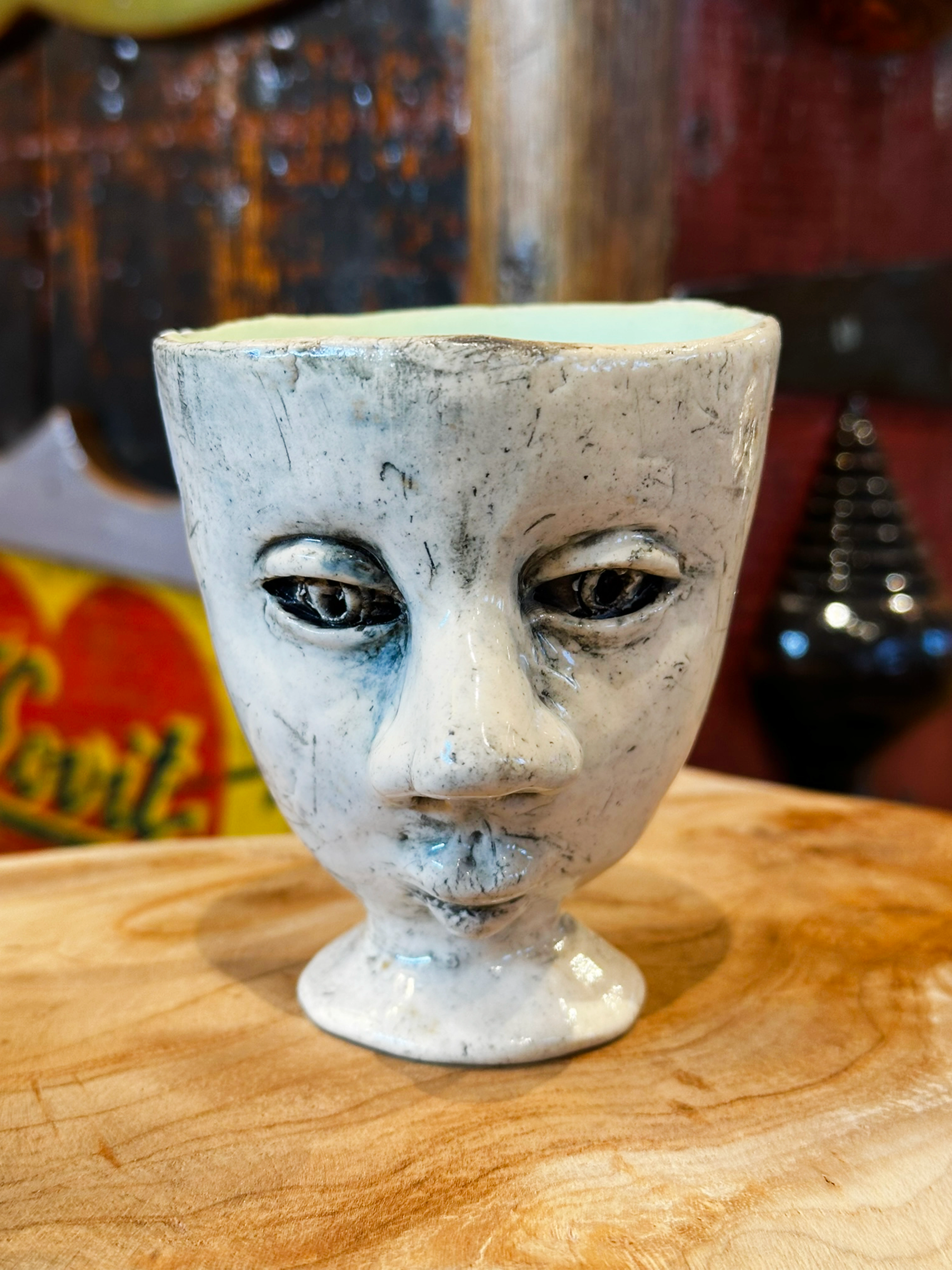 "Belle" Cup