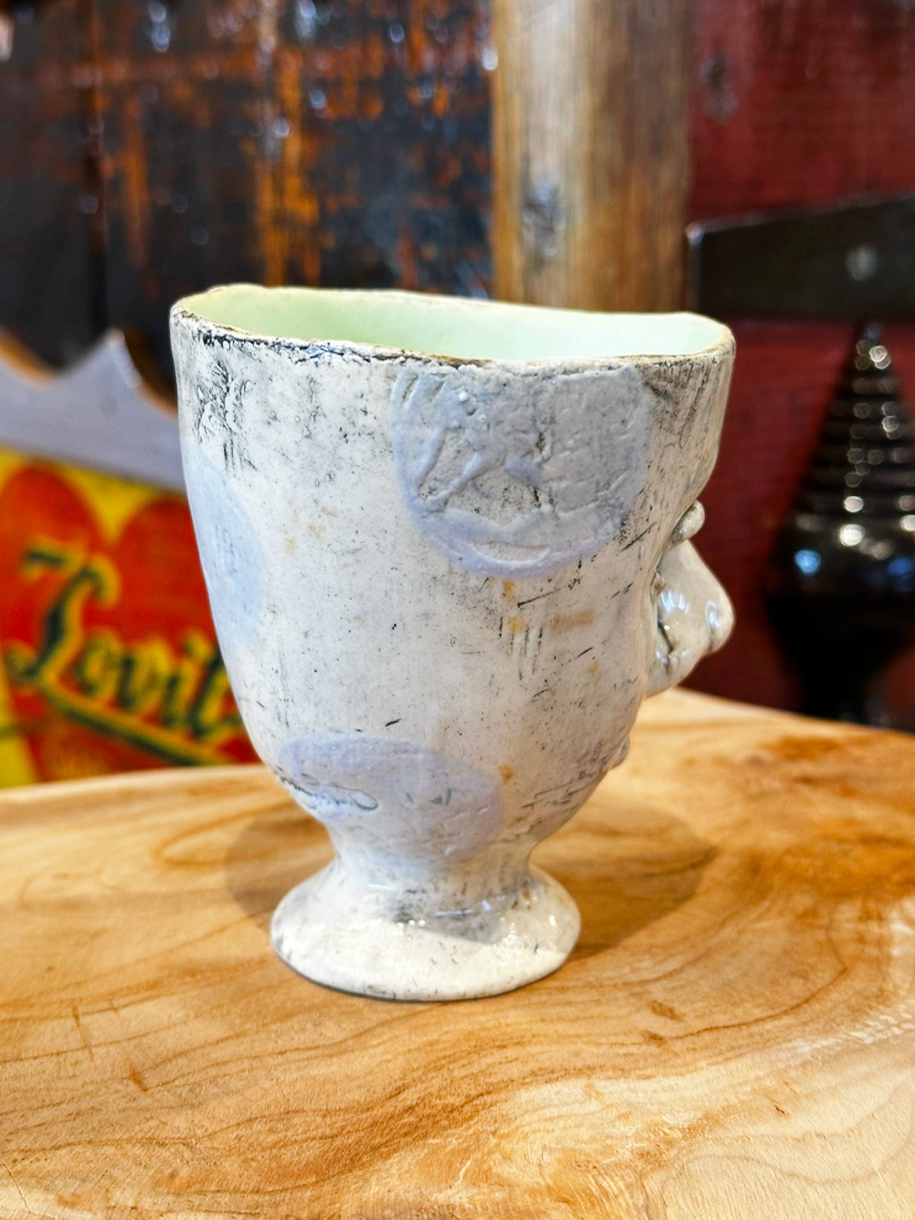 "Belle" Cup